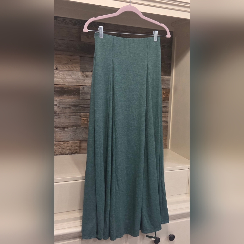 HALARA Elegant Flowy Maxi Skirt In Jade Green Floral Yarn- Very Flattering!! - Picture 12 of 13